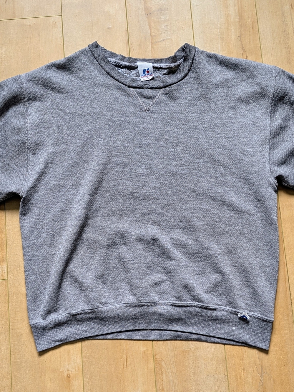 Russell Athletic Vintage Super Distressed Men's Gray Crewneck Sweatshirt Boxy